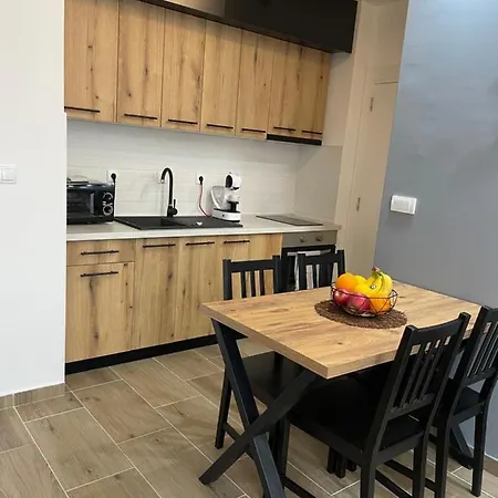 Damar Apartment